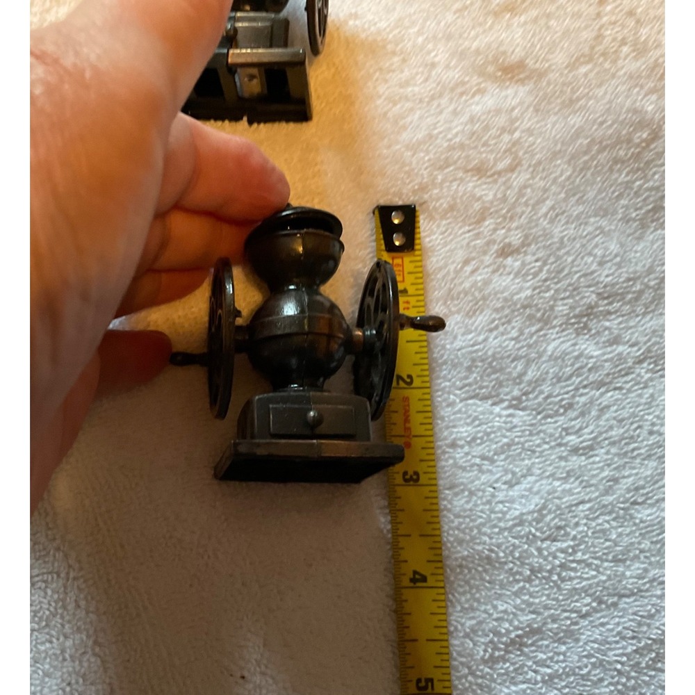 Lot 5 Die-Cast Pencil Sharpeners Minatures #9624 Coffee Mill, #8755 Grinder - Picture 6 of 10
